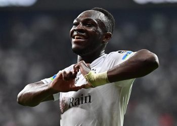 Jackson Muleka : Parcours, coûts des transferts, rémunération et plus