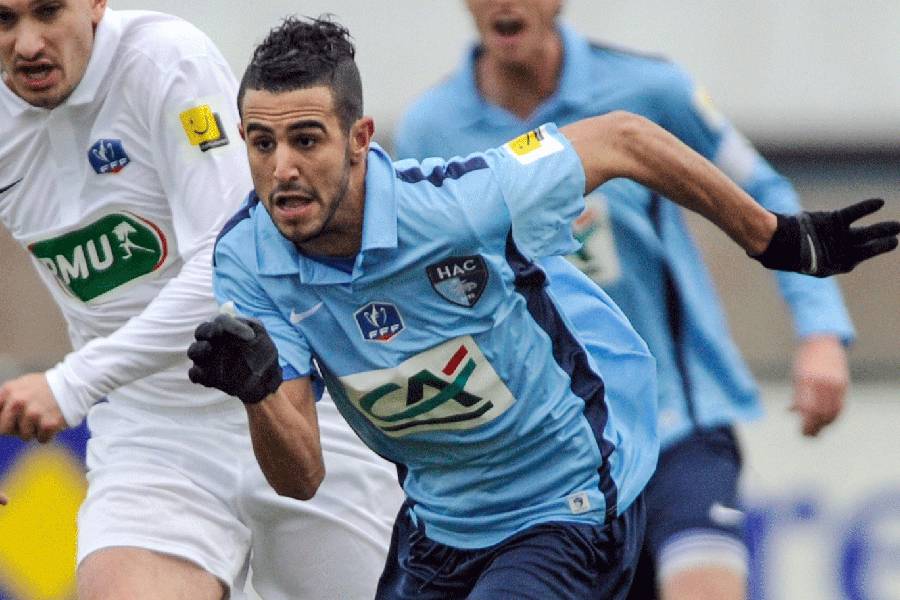 Riyad Mahrez : Parcours, coûts des transferts, rémunération et plus | AfricaFoot