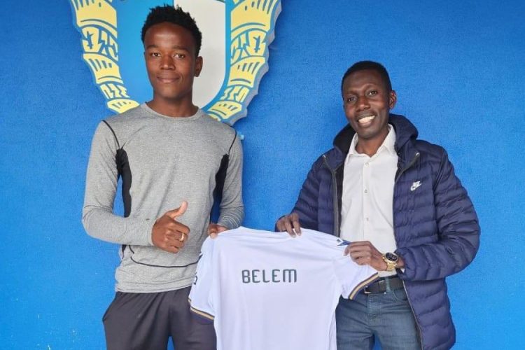 Officiel : Ahmed Belem rejoint le FC Famalicão