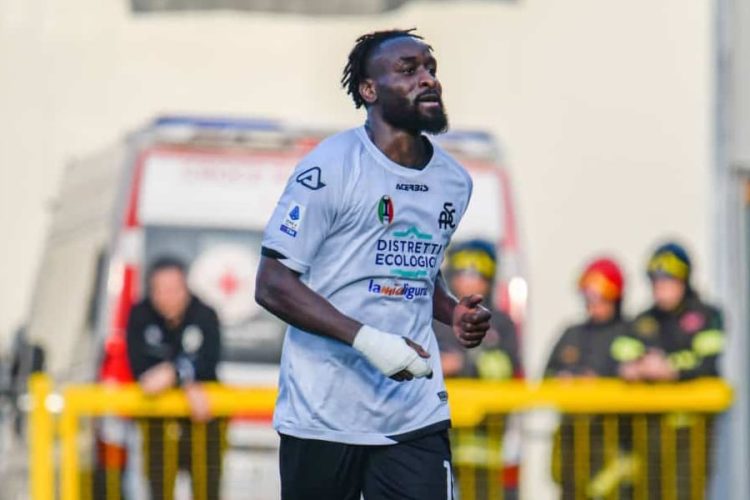 M’Bala Nzola