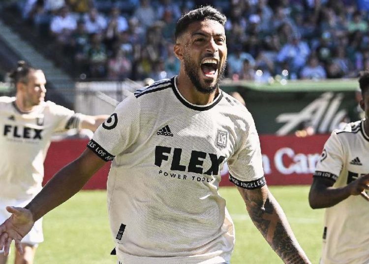 Denis Bouanga