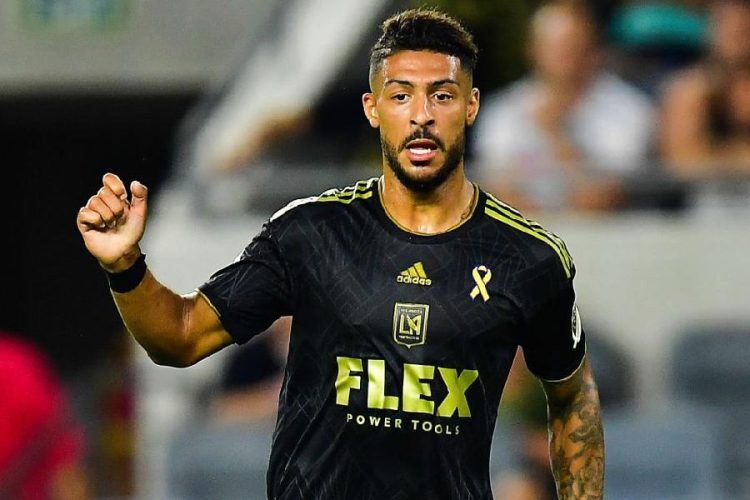 Denis Bouanga