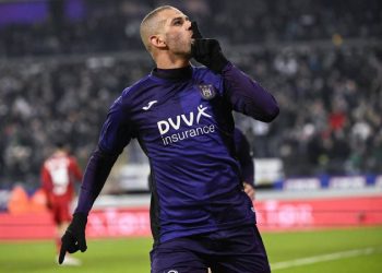 Islam Slimani