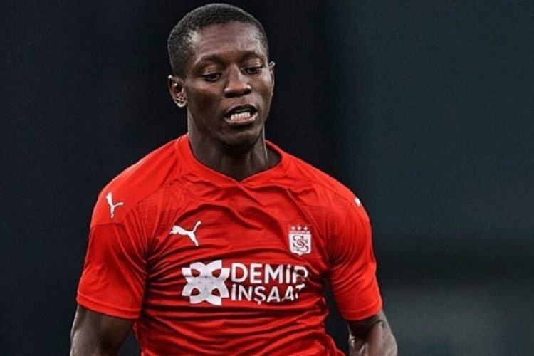 Max-Alain Gradel
