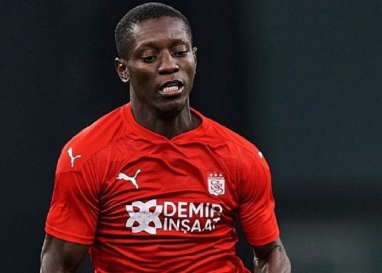 Max-Alain Gradel