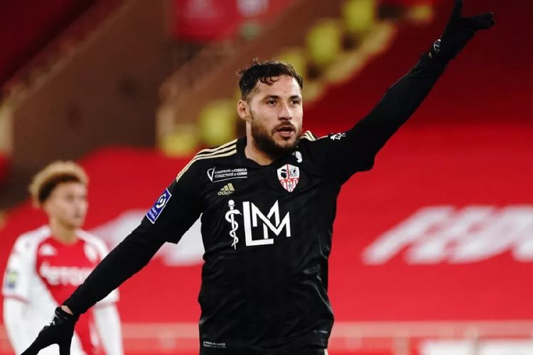Youcef Belaili