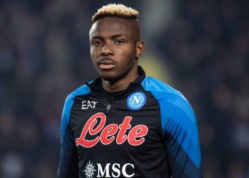 Victor Osimhen ne ferme pas entièrement la porte aux prétendants