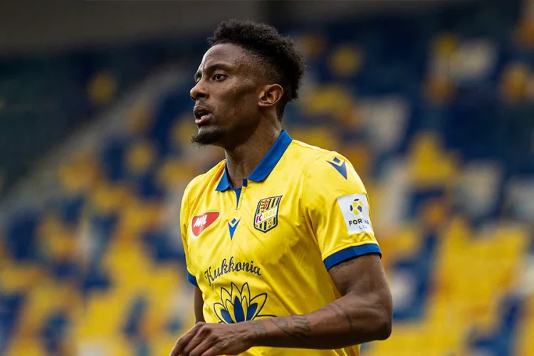 Yhoan Andzouana