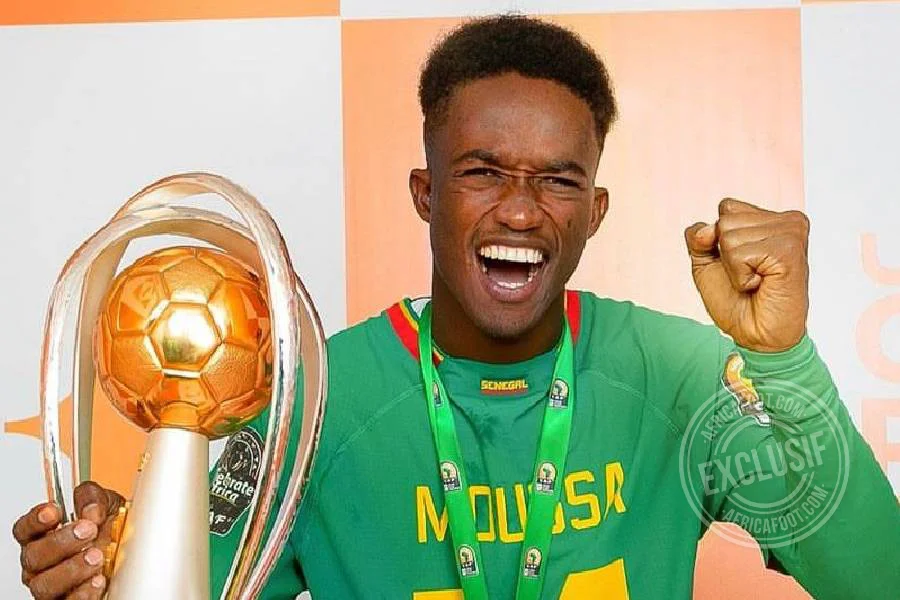 Moussa Ndiaye Va Signer 3 Ans Al Nasr De Duba 