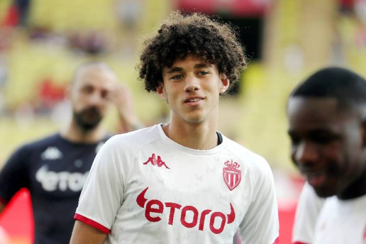 4 choses à savoir sur Maghnes Akliouche, la pépite franco-algérienne de Monaco
