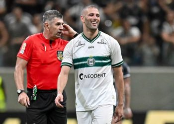 Islam Slimani