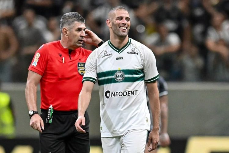 Islam Slimani