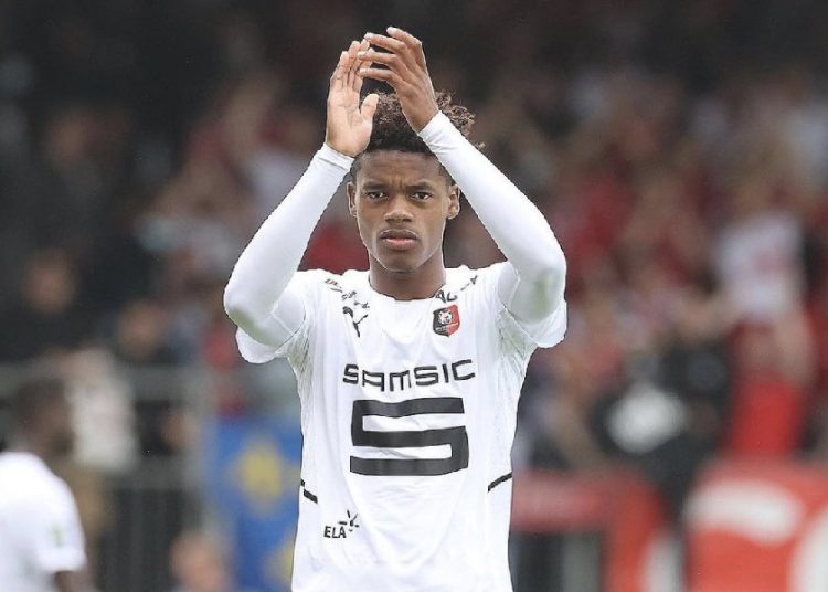 Deux défenseurs de Rennes sur le départ ?