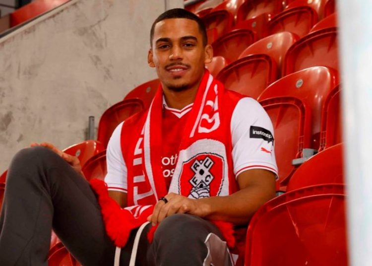 Rotherham United officialise le prêt d’Andy Rinomhota