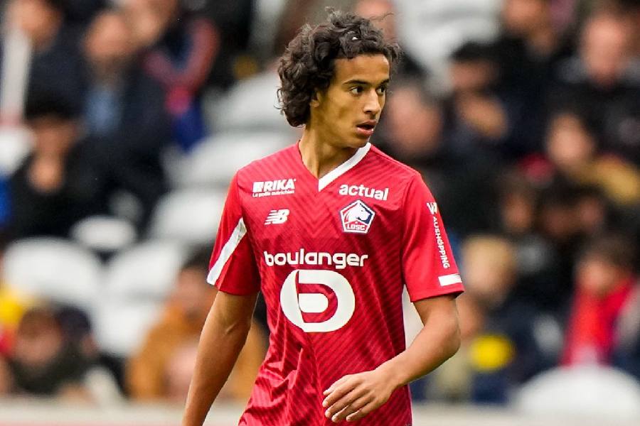 3 Clubs De La Premier League Se Bousculent Pour Ayyoub Bouaddi AfricaFoot