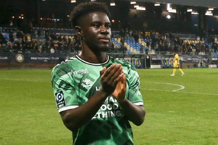 Nathanaël Mbuku