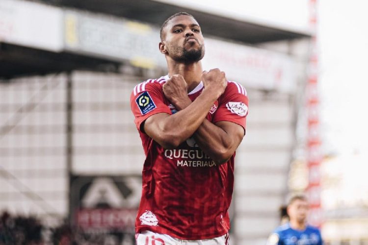 Steve Mounié