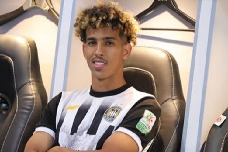 Abdou Salam Ag Jiddou sur les tablettes du FC Pau et du MC Alger