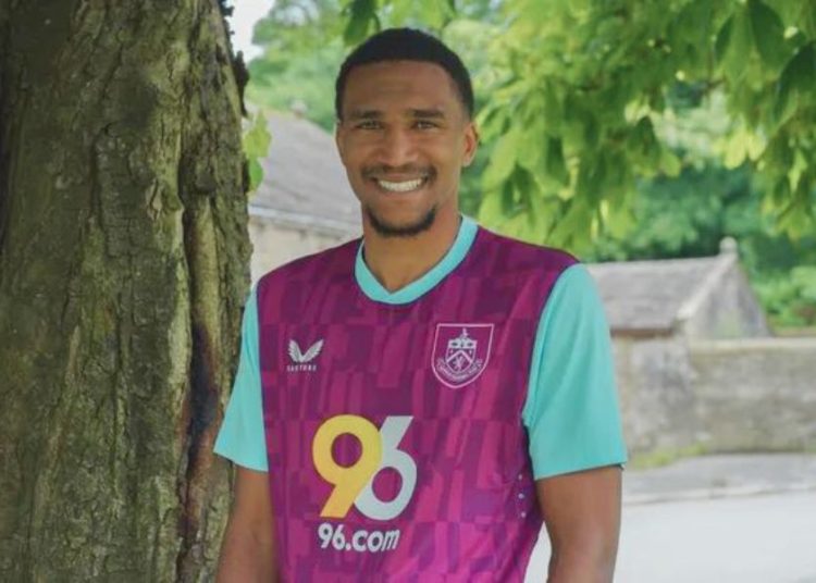 Burnley FC officialise la signature d’Andréas Hountondji