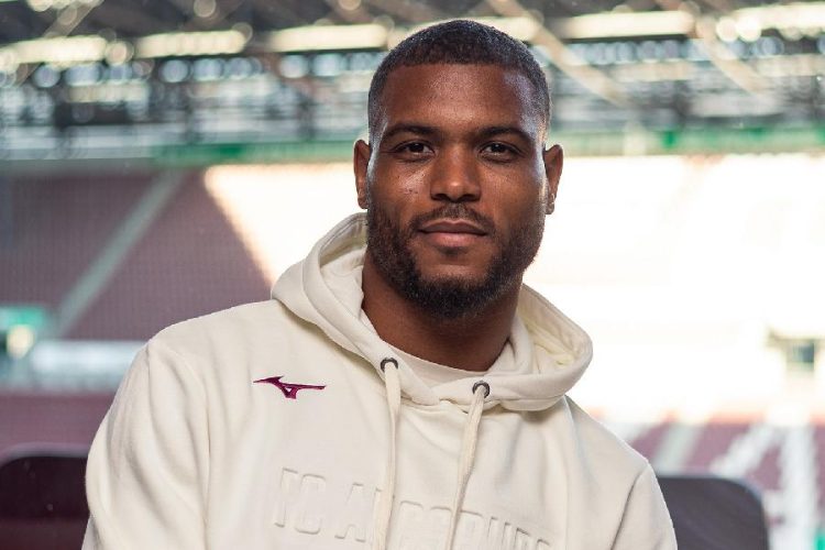 Steve Mounié