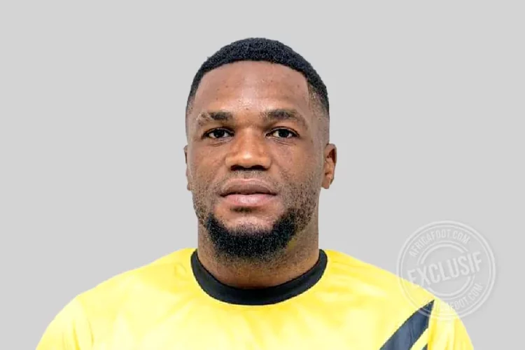 Loïc Owono-Ella