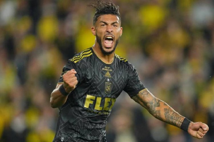 Denis Bouanga