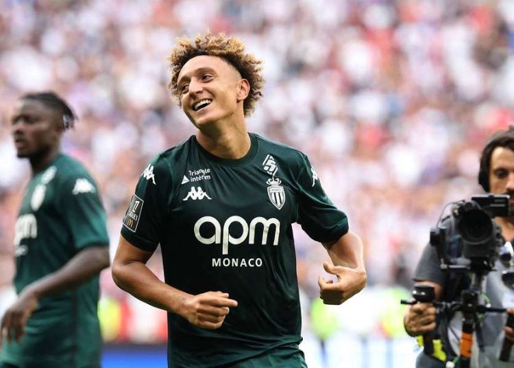 Eliesse Ben Seghir : Parcours, coûts des transferts, rémunération et plus