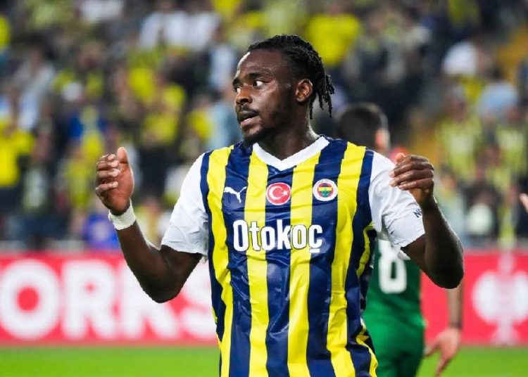 Déjà 3 courtisans en Premier League pour Bright Osayi-Samuel