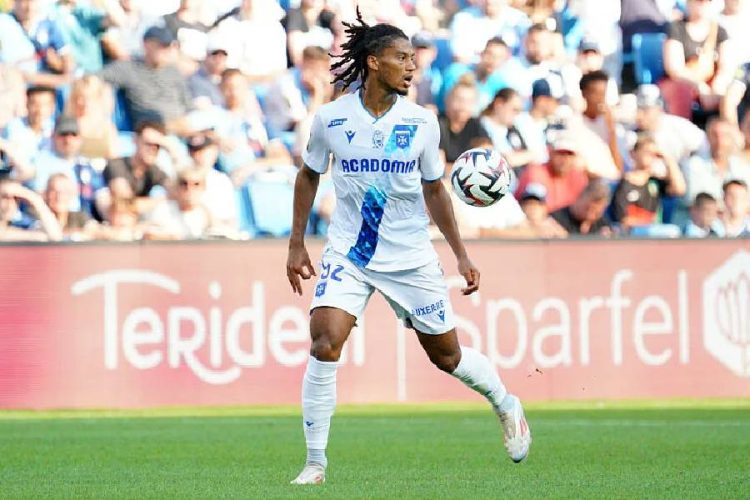 Prolongation de Clément Akpa à l&rsquo;AJ Auxerre, accord imminent !