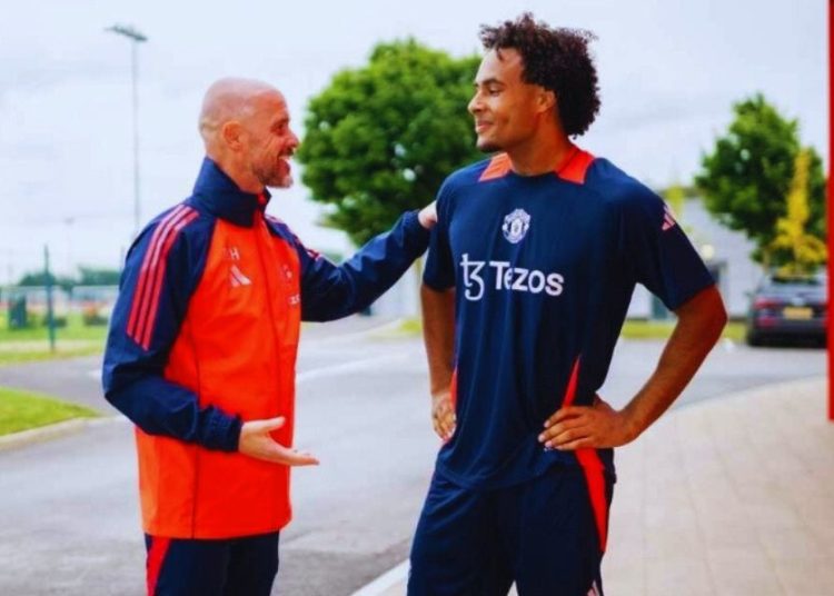 Erik Ten Hag ne voulait pas de Joshua Zirkzee à Manchester United