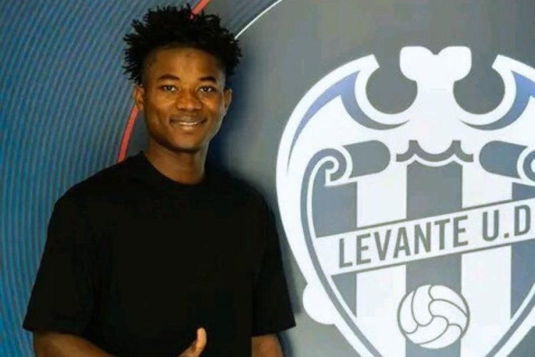 Sidiki Junior Sanou file en Espagne