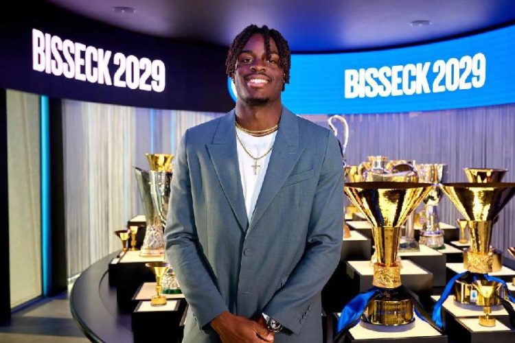 Yann Aurel Bisseck