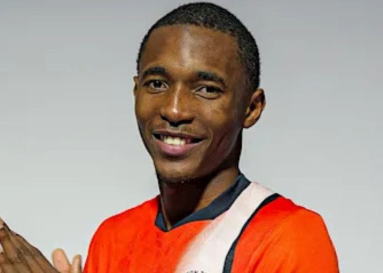 Luton Town annonce la signature de Christ Makosso