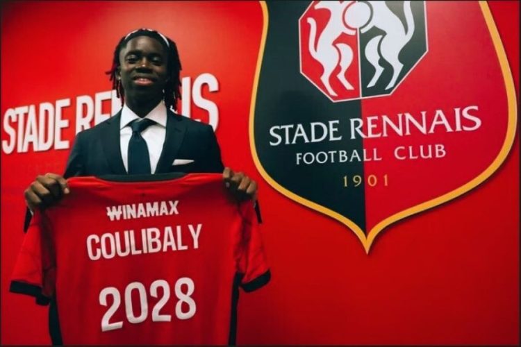 Joël-Emmanuel Coulibaly signe en pro avec le Stade Rennais FC