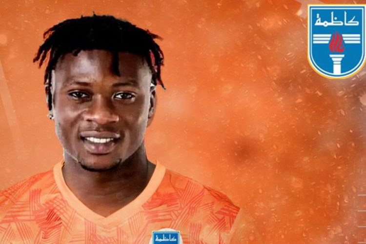 Kazma SC annonce la signature de Samson Akinyoola 