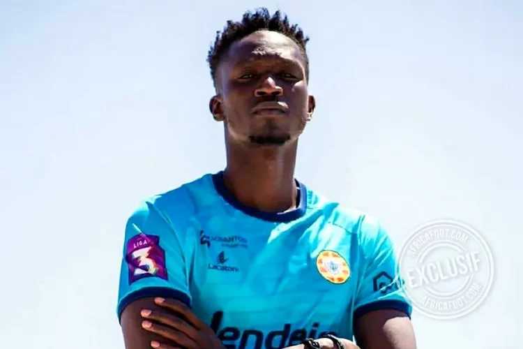 Momo Mbaye