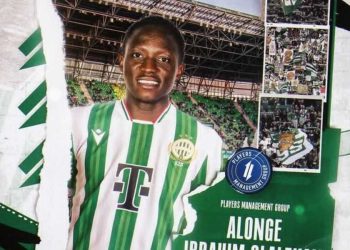 Alonge Ibrahim Olalekan rejoint officiellement le Ferencváros