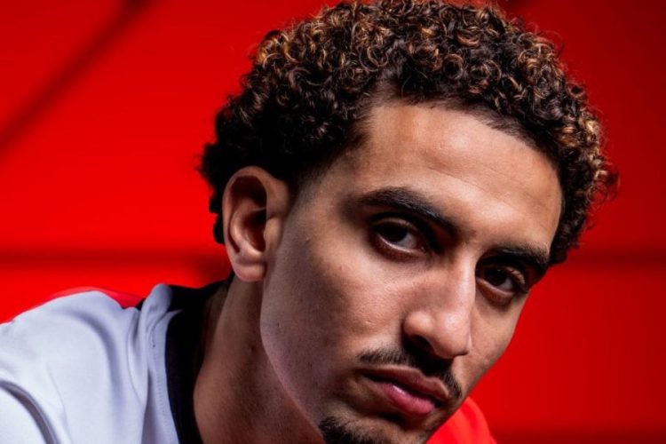 Feyenoord Rotterdam annonce la signature de Oussama Targhalline