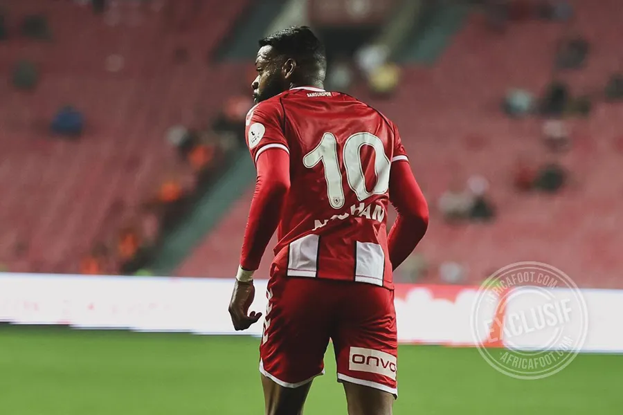 Oliver Ntcham