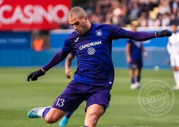 Islam Slimani