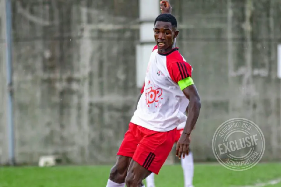 Collins Fi Akamba