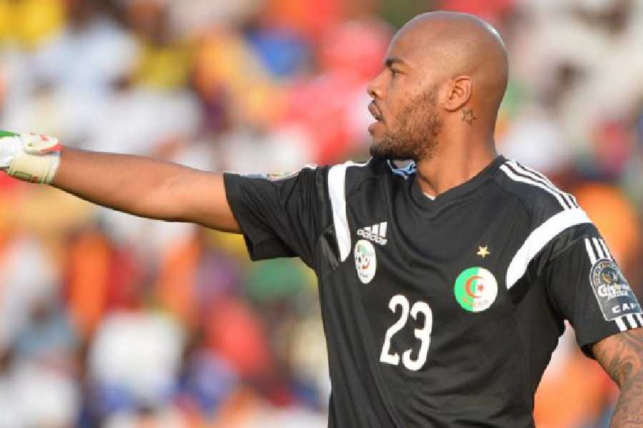 Raïs M’Bolhi 