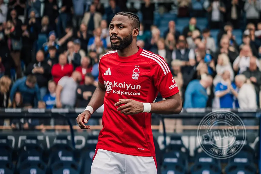 Emmanuel Dennis