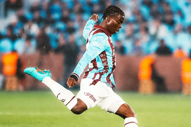 Christ Ravynel Inao Oulaï