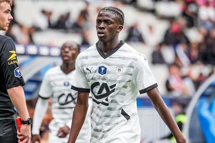 Junior Ake