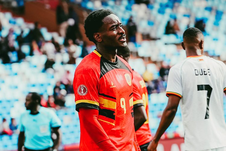 M’Bala Nzola