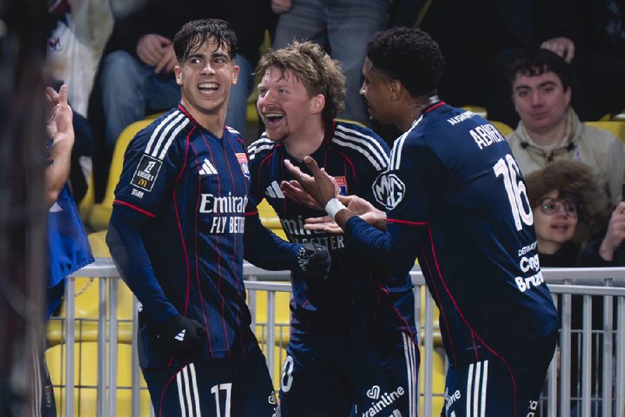 Découvrez les compositions probables de l'Olympique Lyonnais et l'OGC Nice avant leur confrontation prévue au Groupama Stadium.