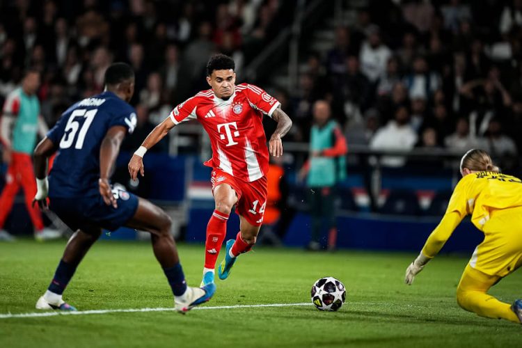 Luis Diaz (14) lors du match face au PSG le 28 avril 2026. Source photo : site officiel du Bayern Munich