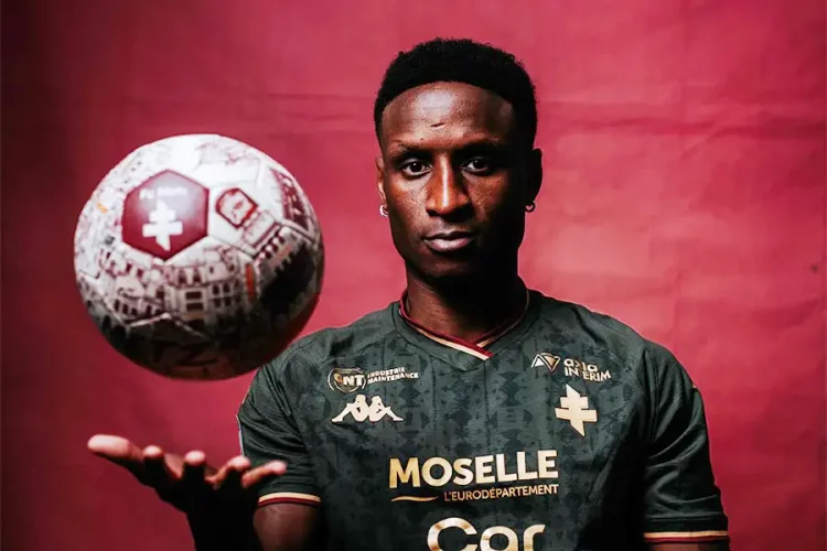 Bouna Sarr