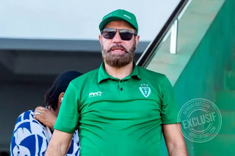 Lakhdar Adjali